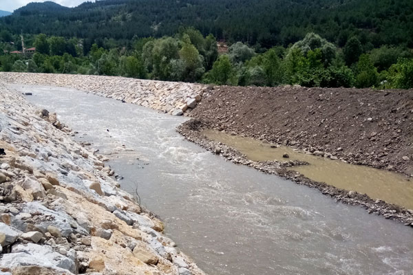 KARABÜK MERKEZ MAHALLELERİ ESKİPAZAR ÇAYI TAŞKIN KORUMA İNŞAATI